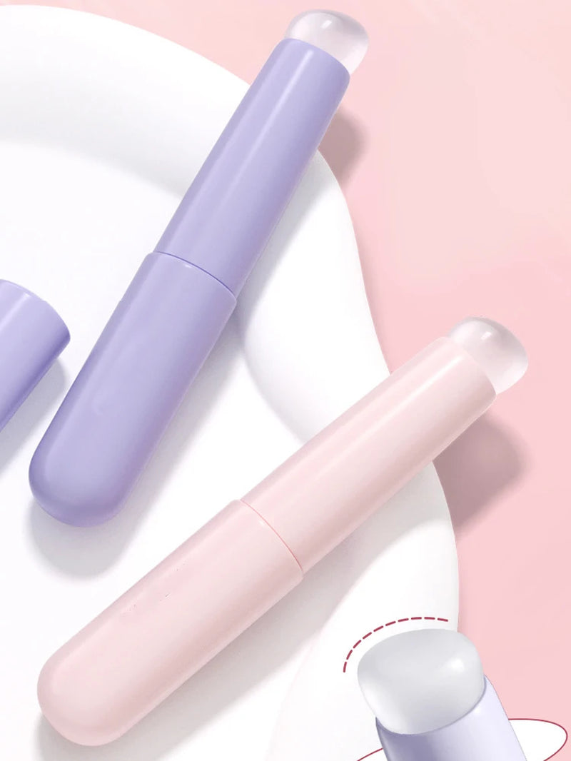 Q Soft Silicone Lip Brush with Cover Rare Beauty Permanent Makeup Machine Makeup Concealer Brush Lip Applicator Cosmetics Beauty